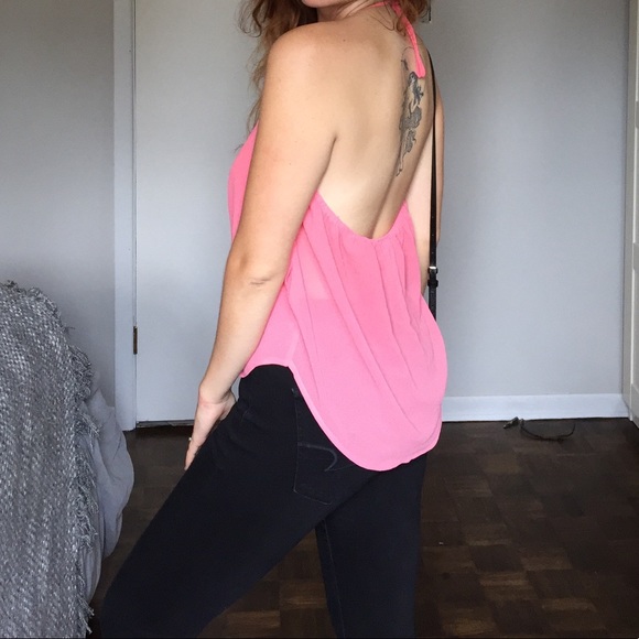 Pink cowl neck halter top 🌷💗 - Picture 2 of 4